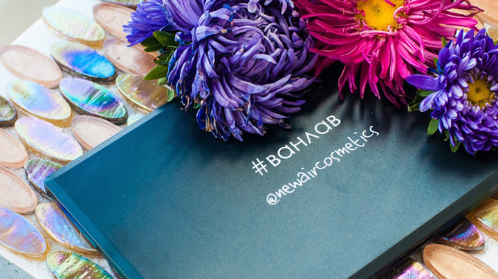 Палитра теней Newaircosmetics #ванлав